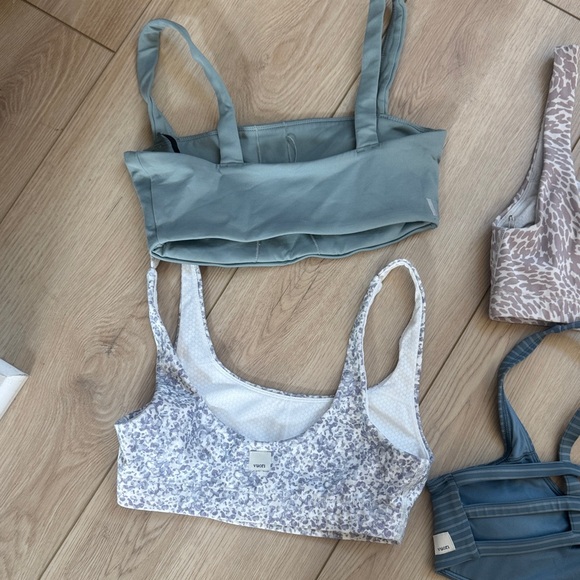Vuori Sports Bra Collection - Green, Beige, Blue, Gray - Picture 7 of 8